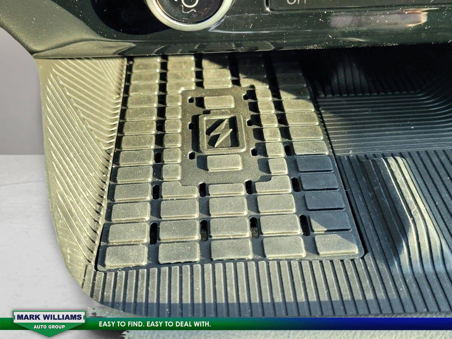 Used 2025 Ford Explorer ST AWD/4WD image 26