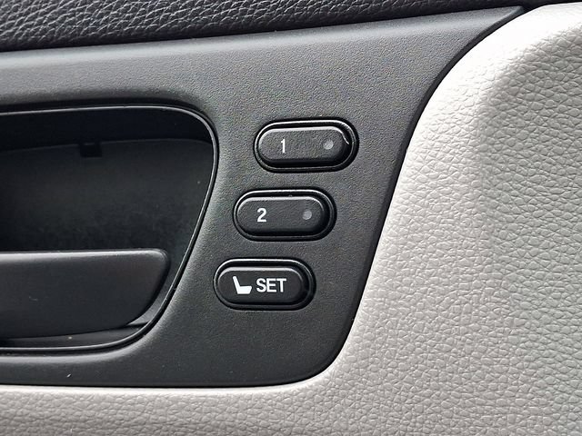 Used 2018 Honda Odyssey EX-L image 25