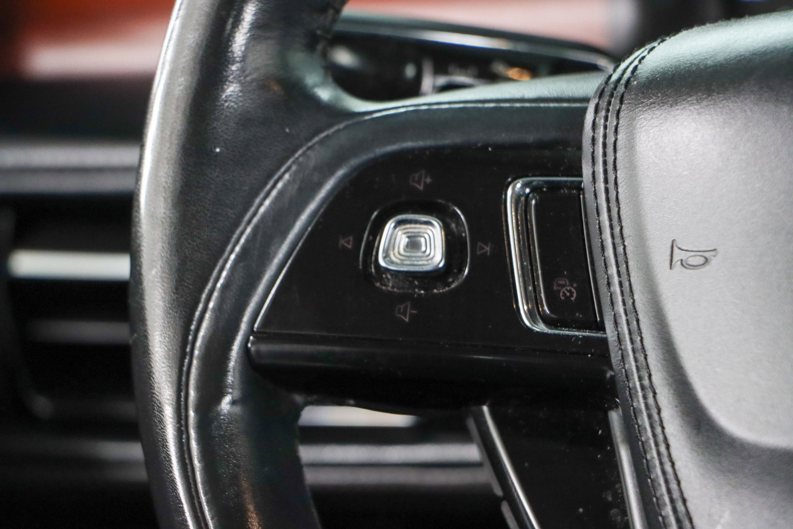 Used 2021 Lincoln Aviator Reserve w/ Equipment Group 201A image 13