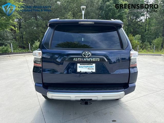 Used 2024 Toyota 4Runner TRD Off-Road Premium AWD/4WD image 8