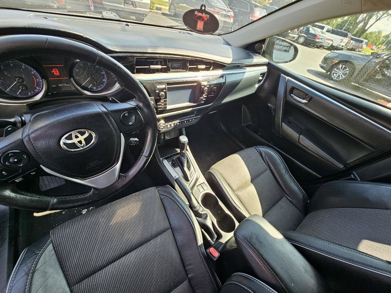 Used 2014 Toyota Corolla S FWD image 20
