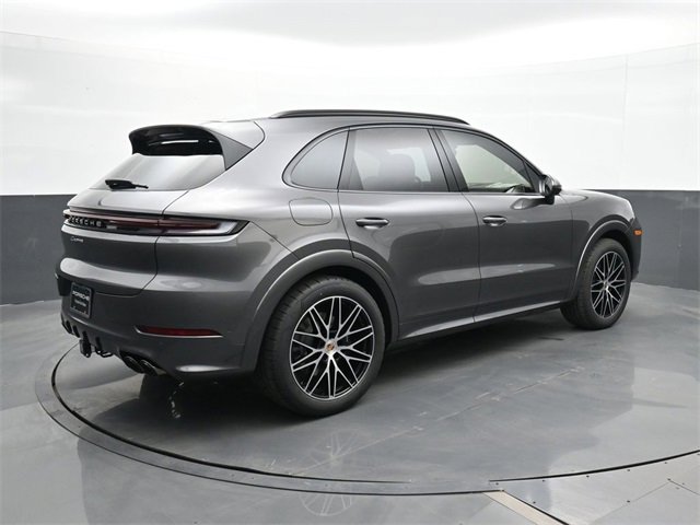 New 2025 Porsche Cayenne image 26