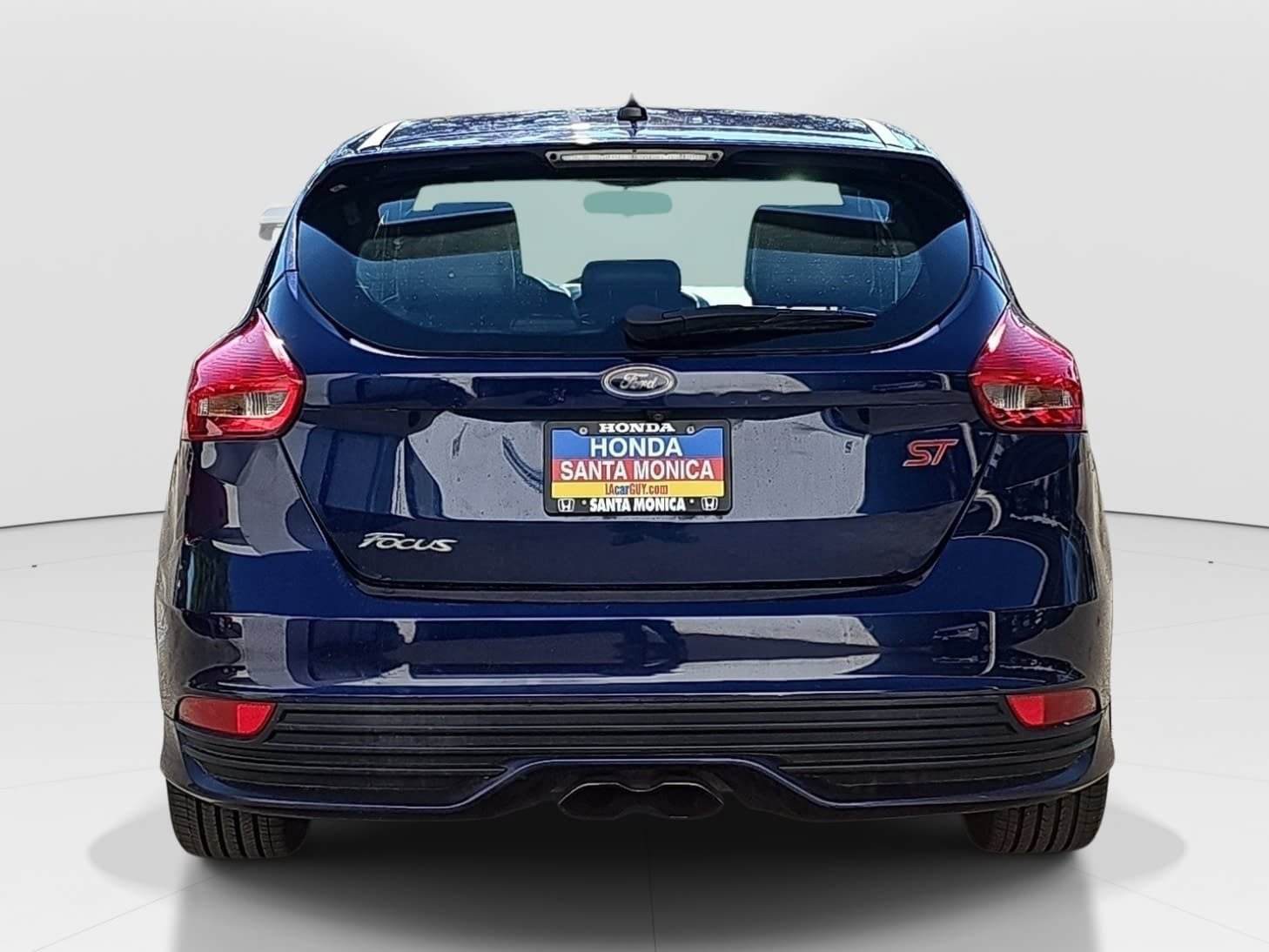 Used 2017 Ford Focus ST w/ Equipment Group 402A FWD image 6