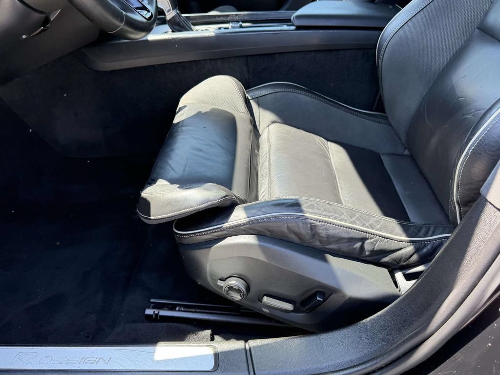 Used 2019 Volvo S60 T5 R-Design FWD image 17