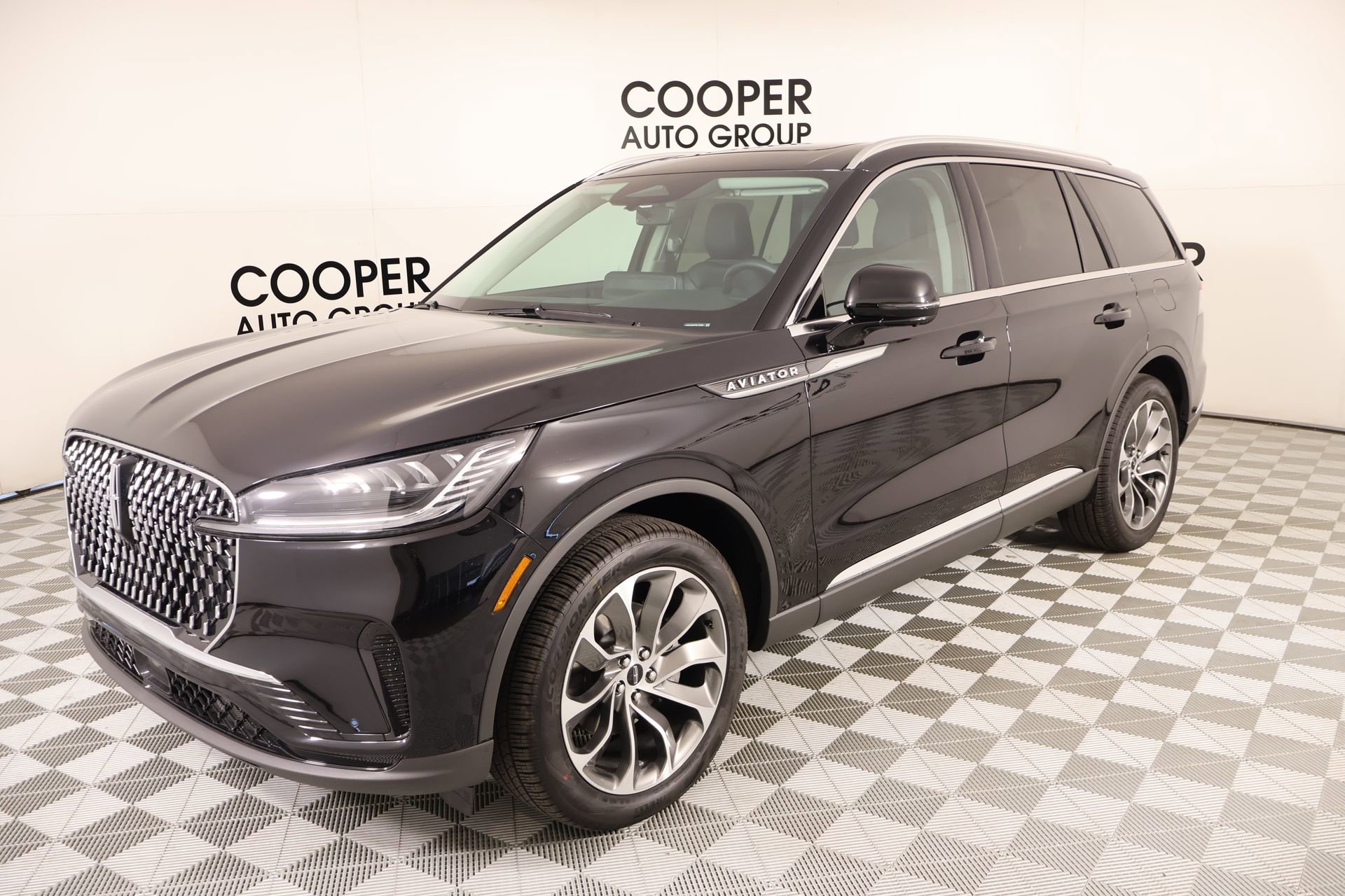 New 2026 Lincoln Aviator AWD image 10