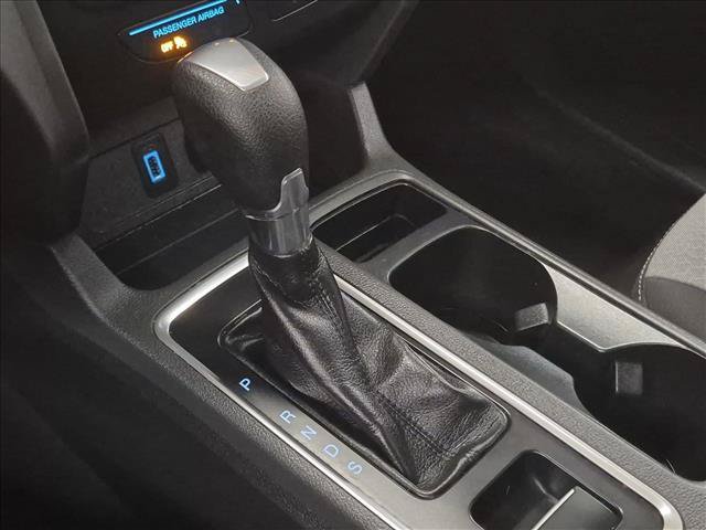 Used 2017 Ford Escape SE AWD/4WD image 12
