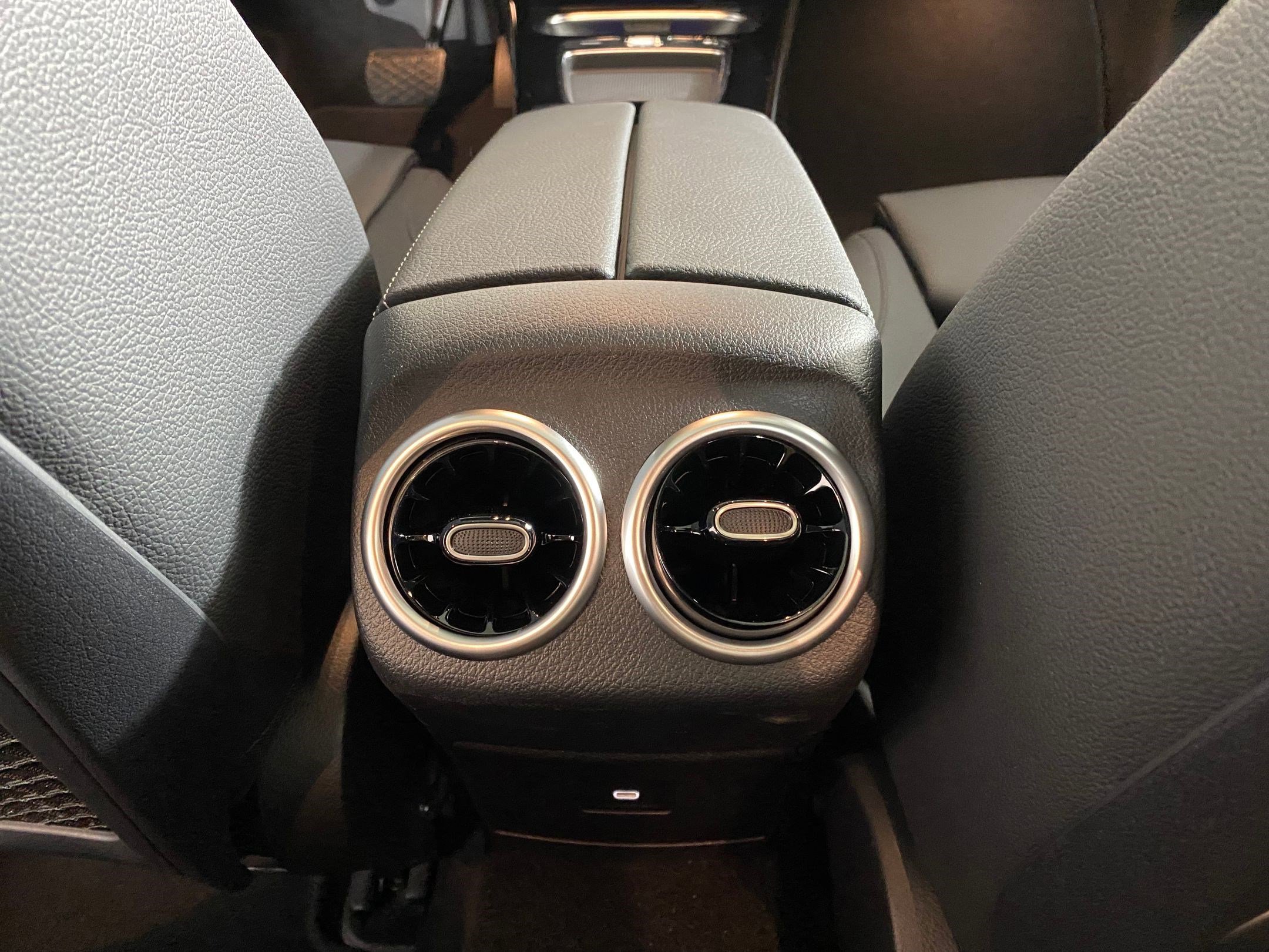 Used 2026 Mercedes-Benz CLA 250 4MATIC image 28