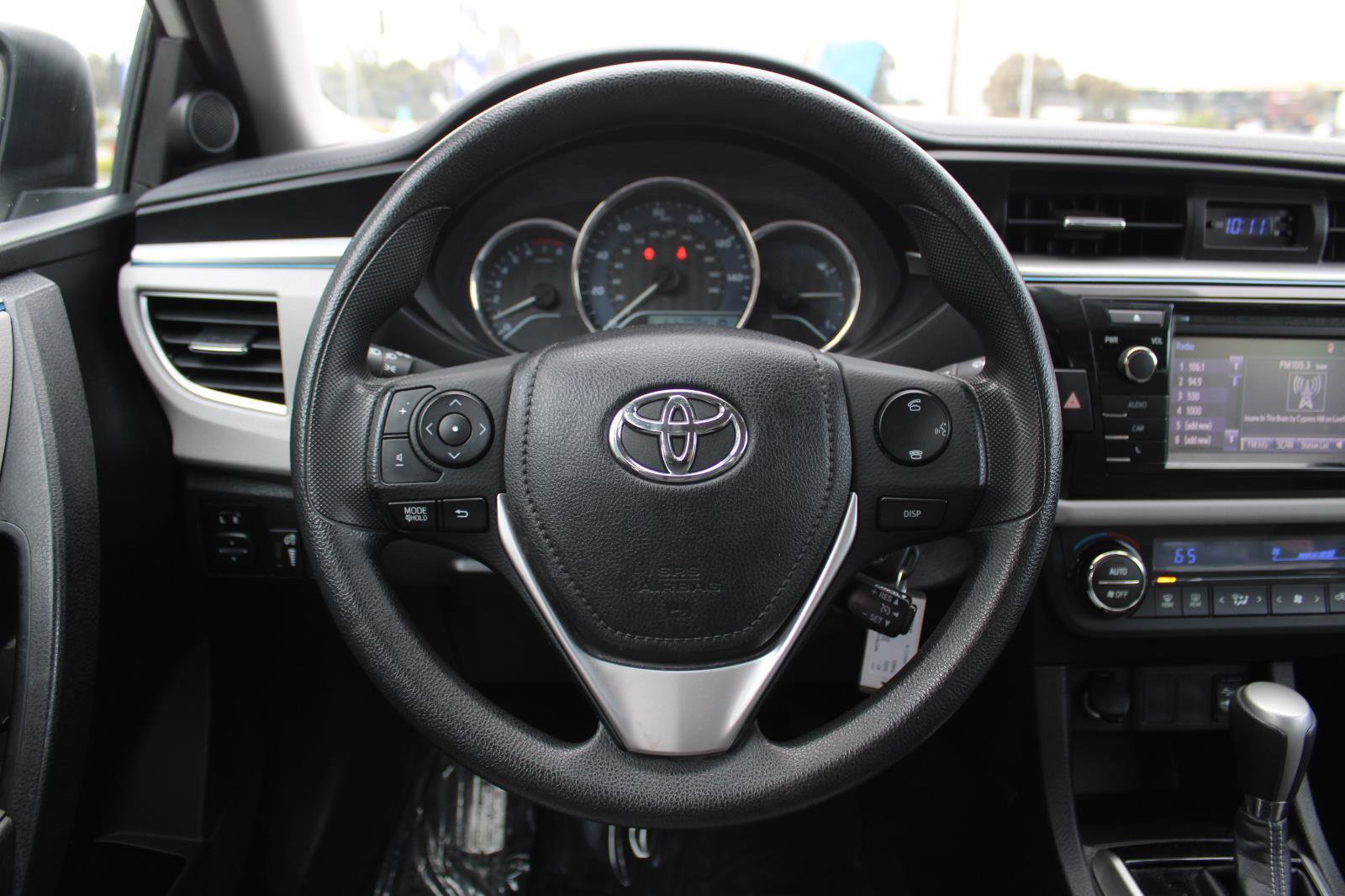 Used 2014 Toyota Corolla LE image 22