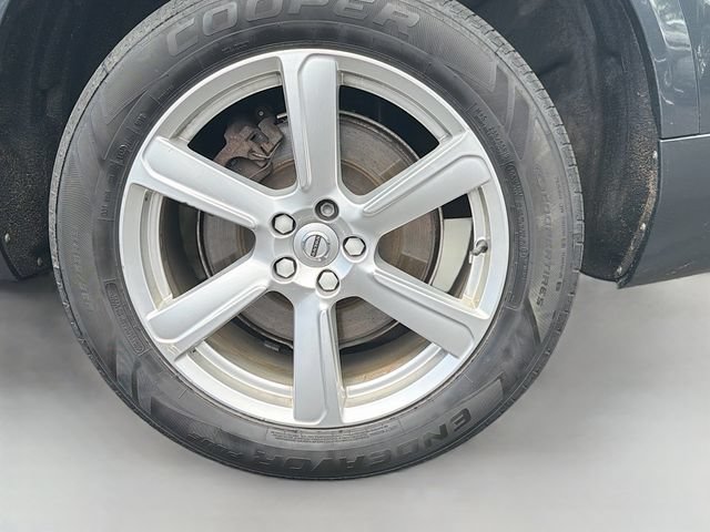 Used 2016 Volvo XC90 T8 Momentum w/ Vision Package AWD/4WD image 28