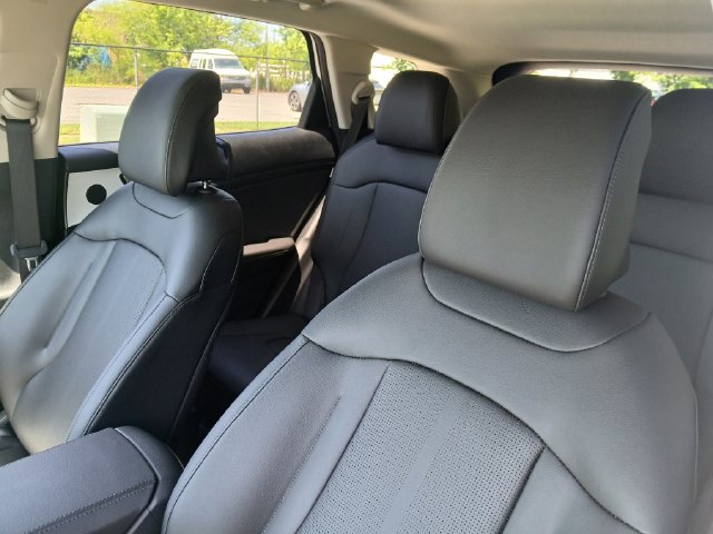 New 2026 Kia Sportage EX w/ EX Panorama Roof Package AWD/4WD image 39