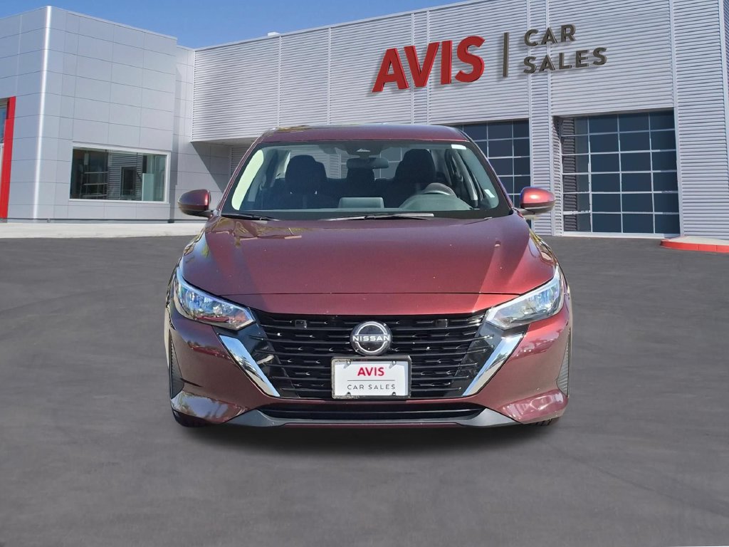Used 2025 Nissan Sentra SV FWD image 2
