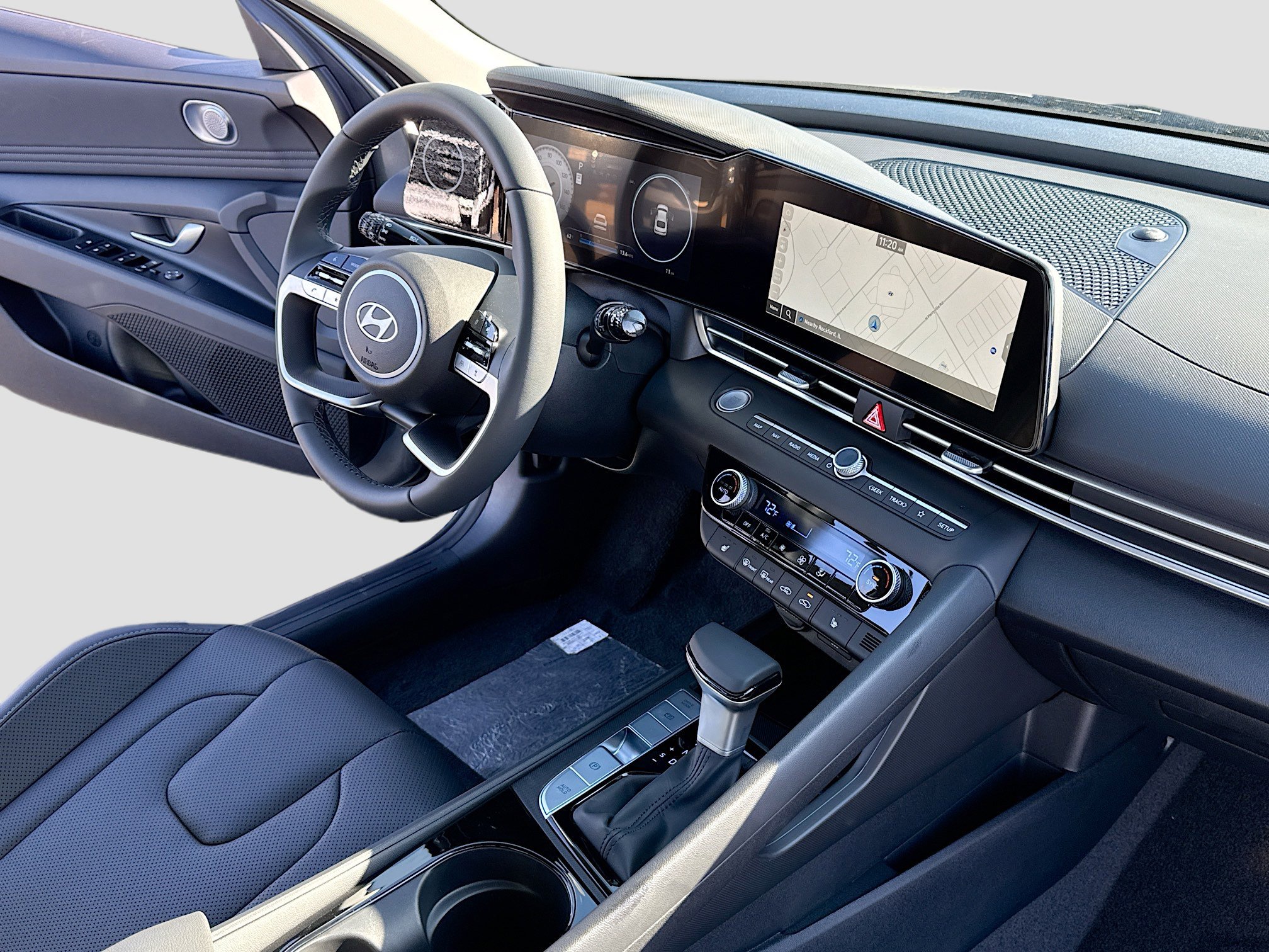 New 2026 Hyundai Elantra Limited FWD image 5
