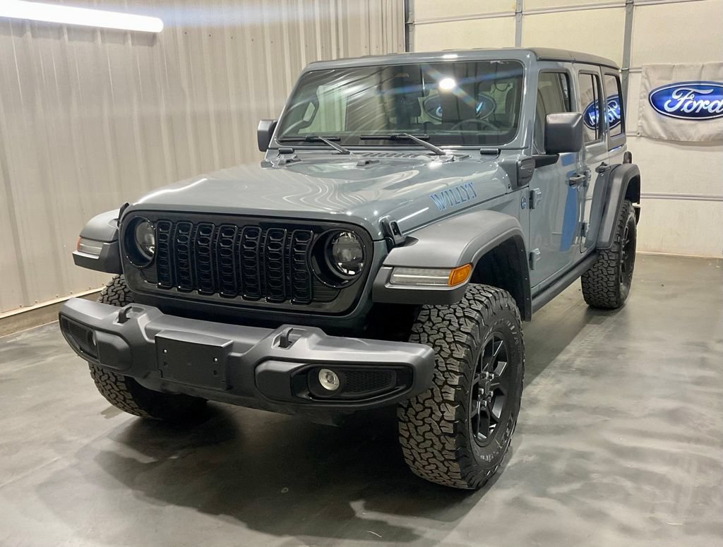Used 2025 Jeep Wrangler Unlimited Sport S 4xe AWD/4WD image 3
