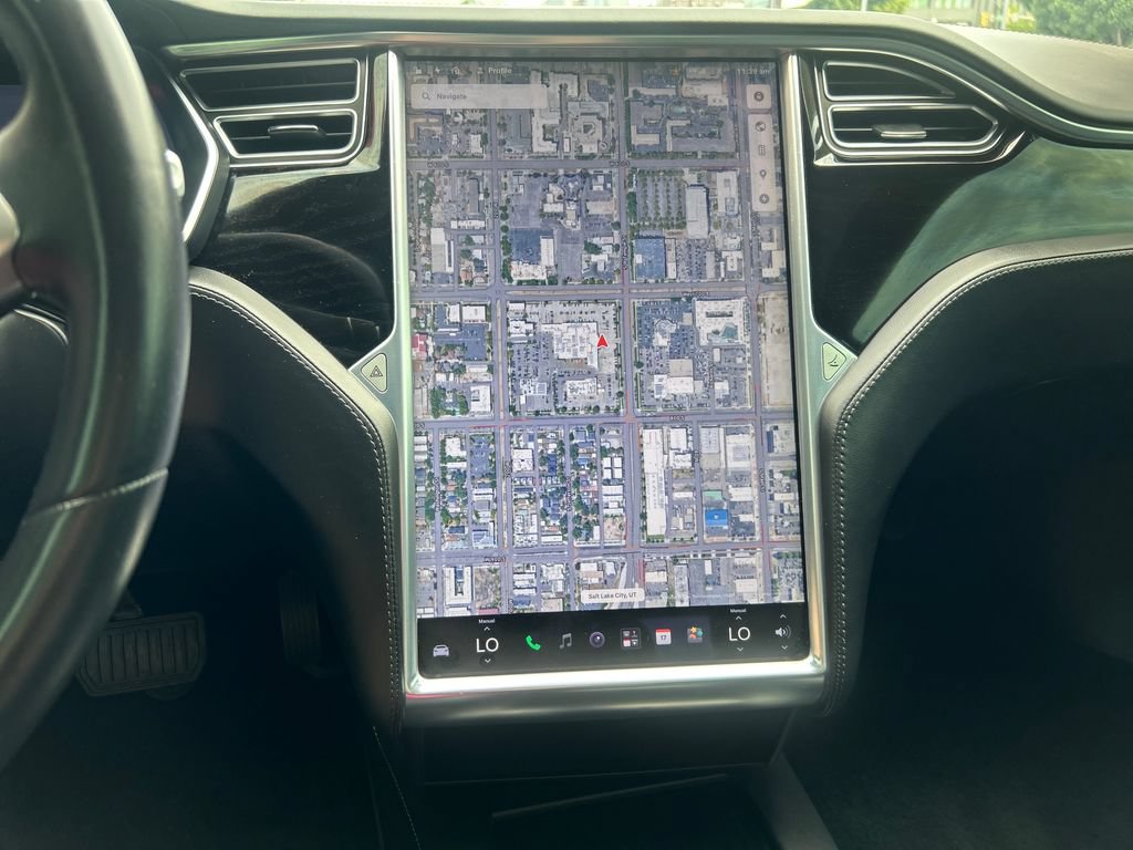 Used 2018 Tesla Model S 75D AWD/4WD image 21
