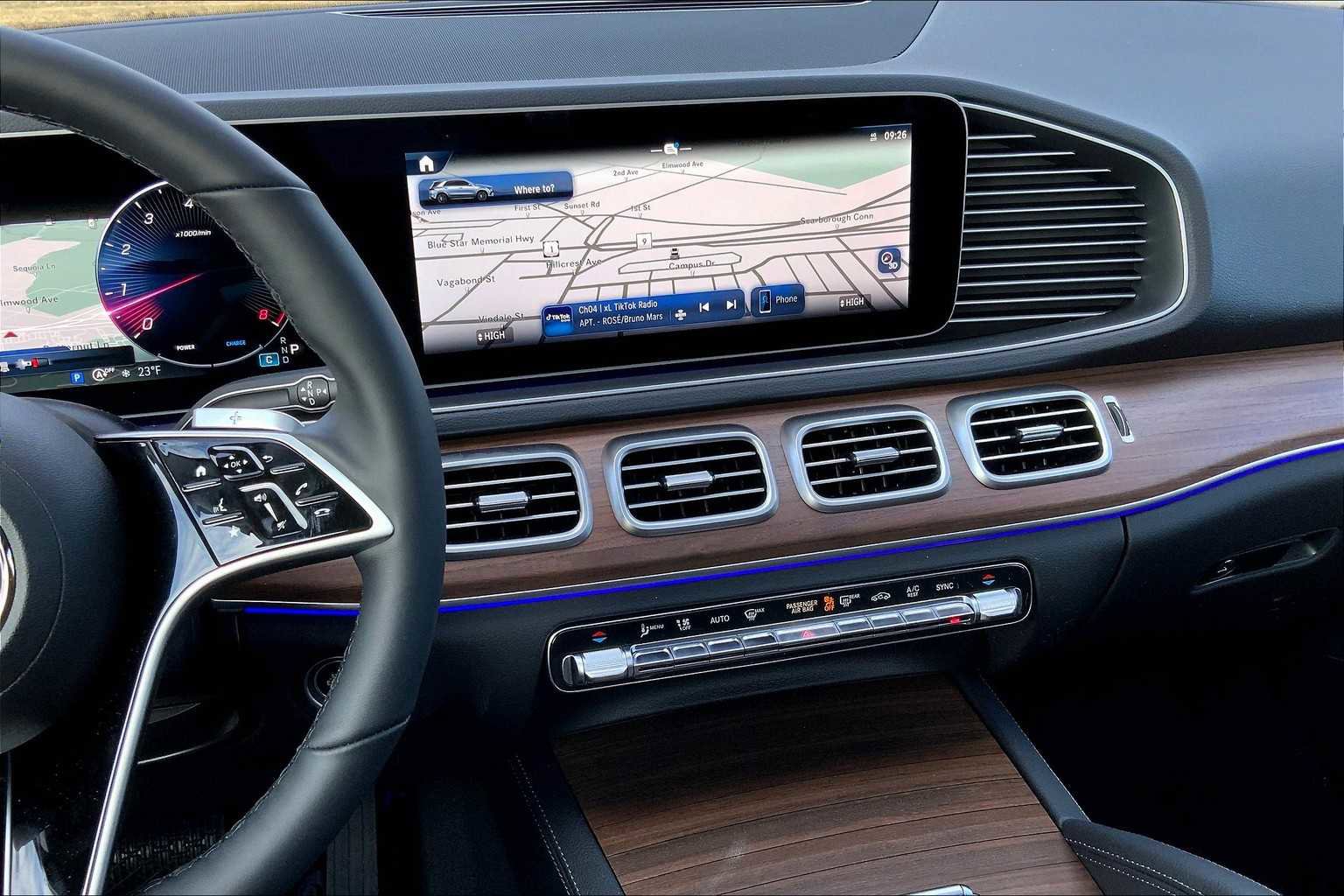 Certified 2025 Mercedes-Benz GLE 350 4MATIC image 6