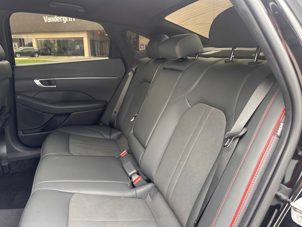 Used 2023 Hyundai Sonata SEL Plus w/ Preferred Accessory Package image 15