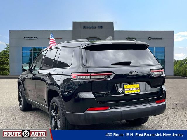Used 2024 Jeep Grand Cherokee L Laredo AWD/4WD image 4