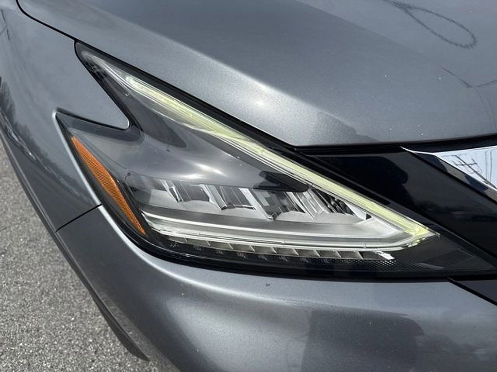 Used 2019 Nissan Murano SV AWD/4WD image 10