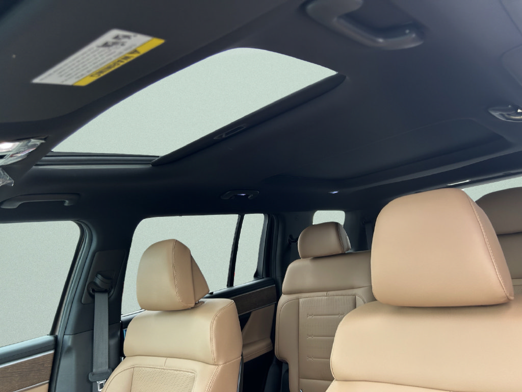New 2026 Hyundai Santa Fe Limited FWD image 26