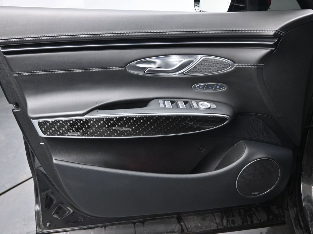 Used 2023 Genesis GV70 3.5T Sport w/ Sport Prestige Package image 24