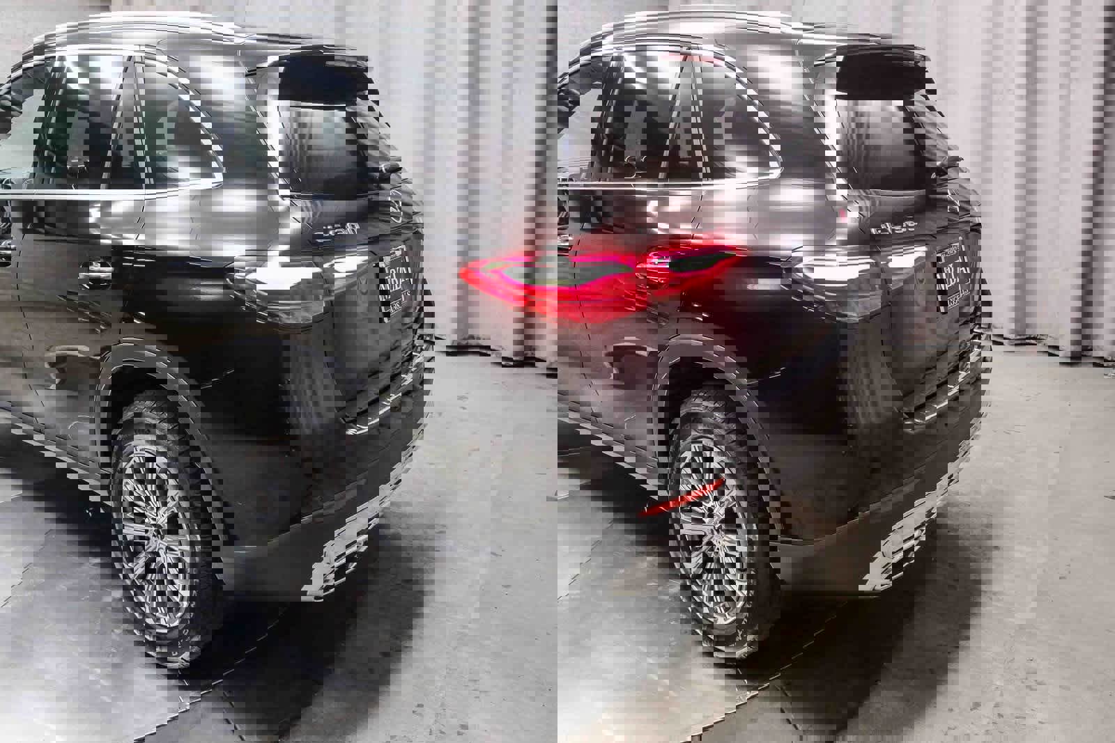 Certified 2025 Mercedes-Benz GLC 300 image 8