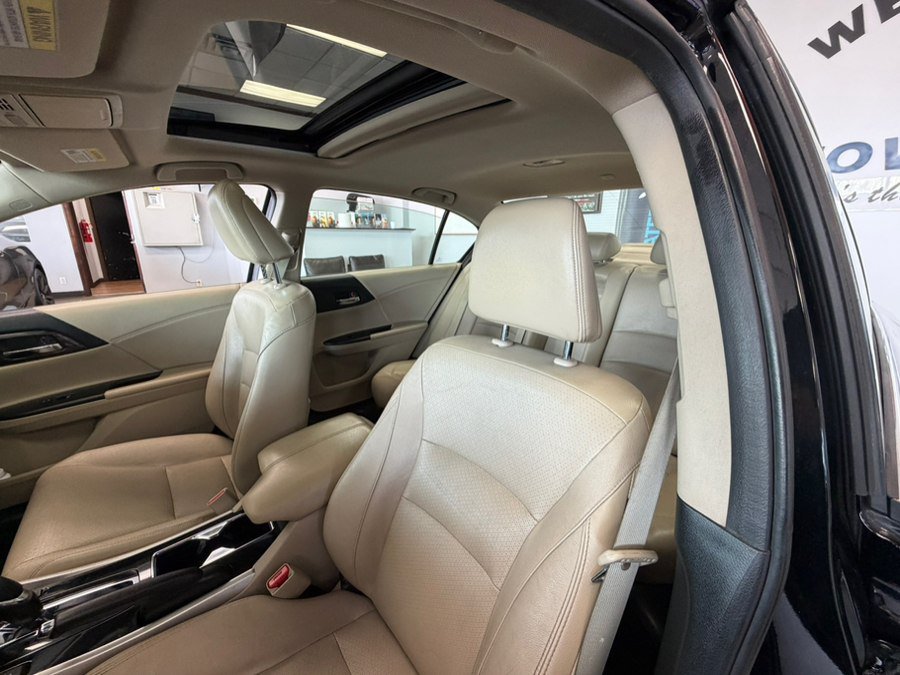 Used 2017 Honda Accord EX-L image 20