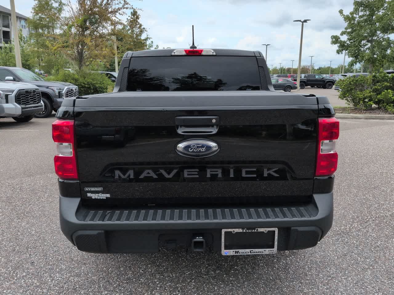 Used 2023 Ford Maverick XL FWD image 5