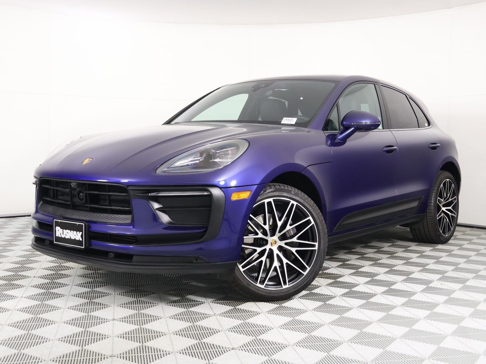 Certified 2023 Porsche Macan