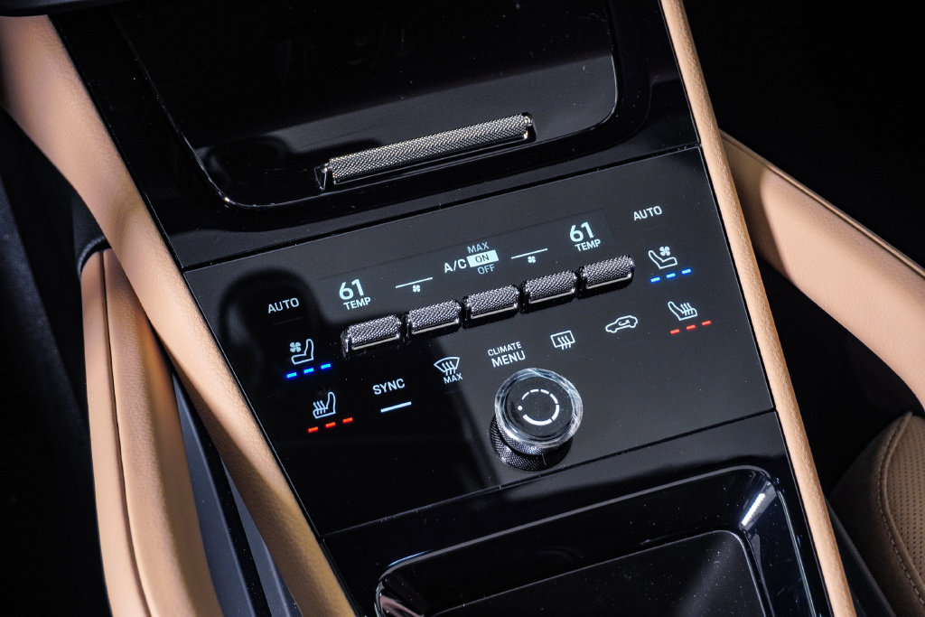New 2026 Porsche Cayenne AWD/4WD image 24