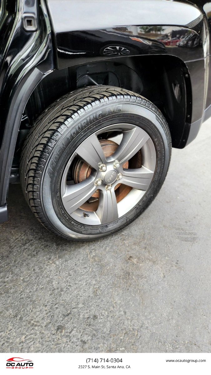 Used 2015 Jeep Patriot High Altitude FWD image 28