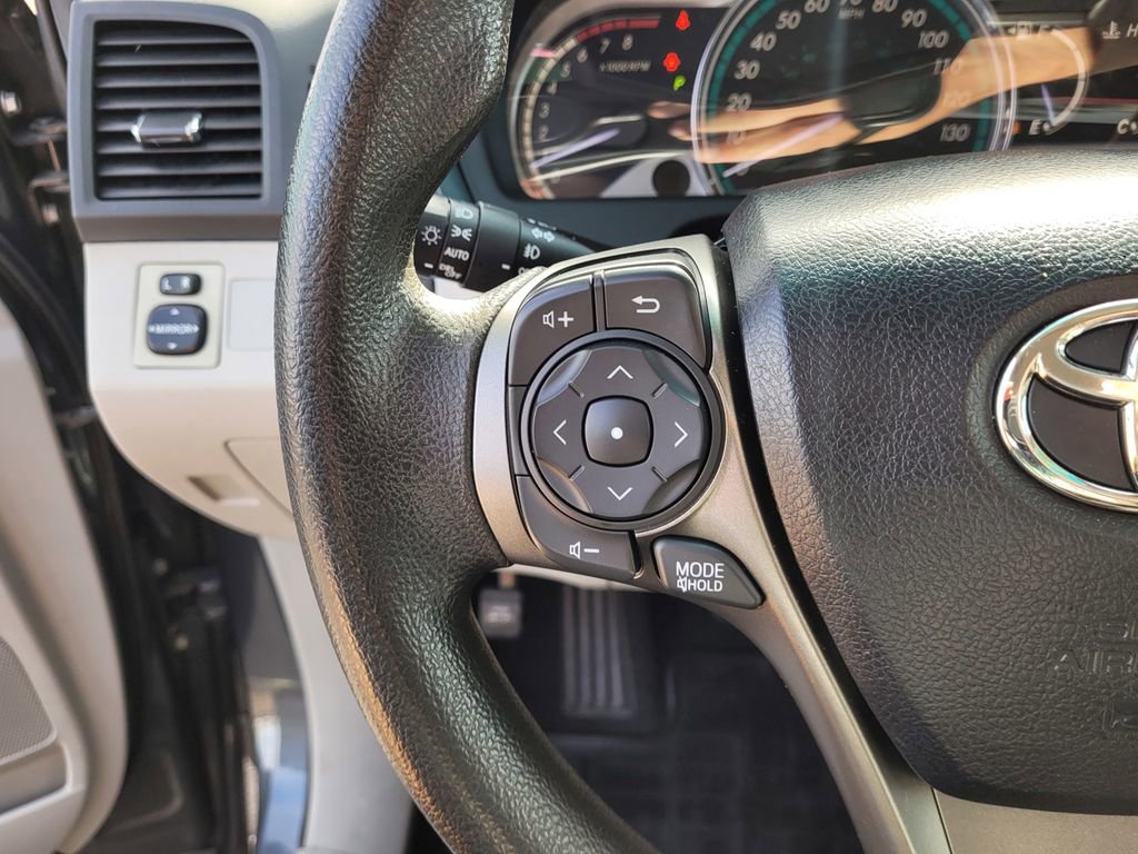 Used 2013 Toyota Venza LE image 19