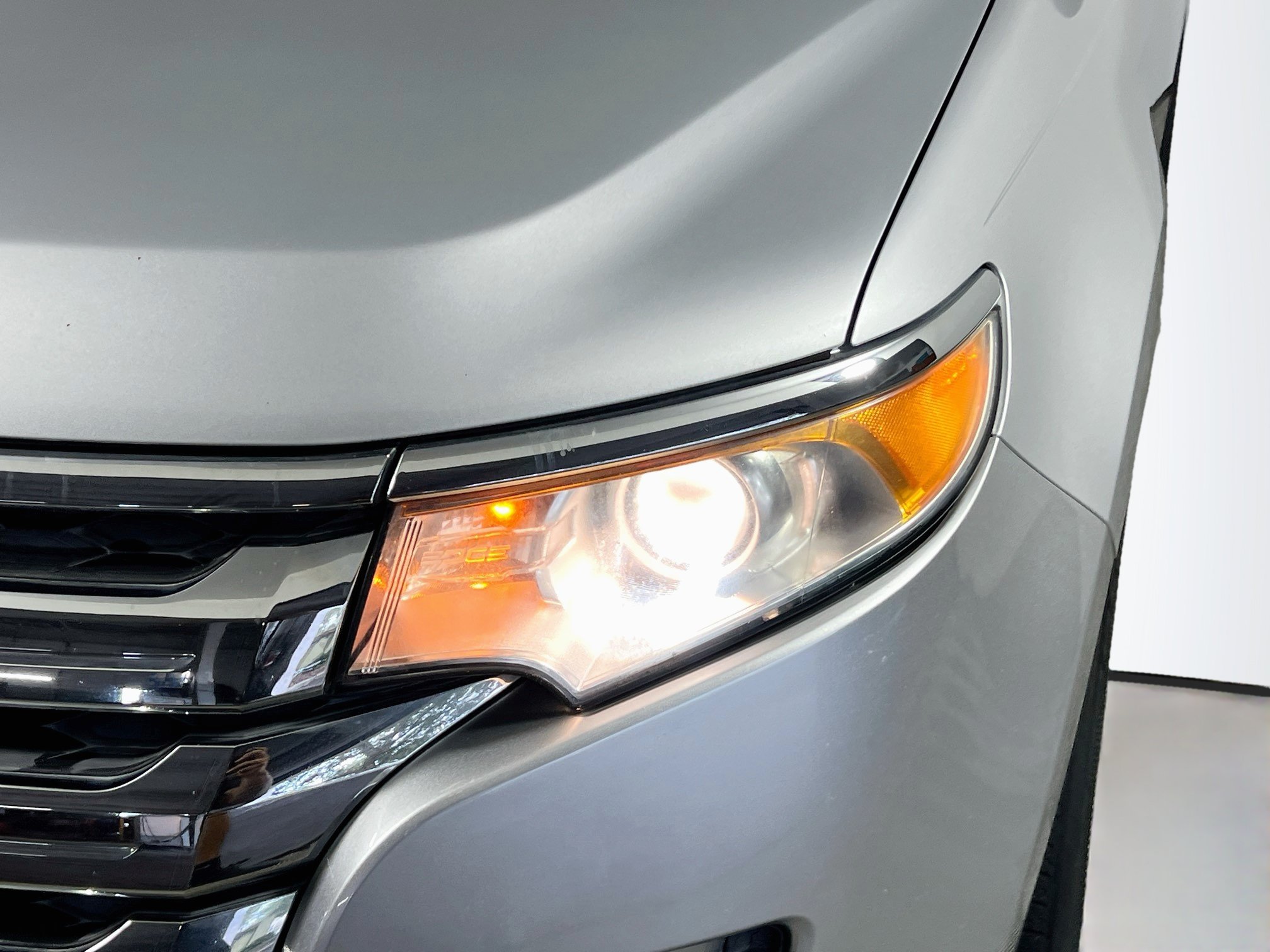 Used 2013 Ford Edge SE FWD image 12