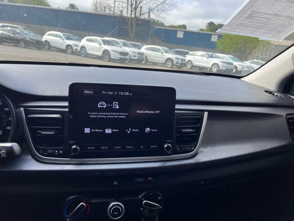 Used 2022 Kia Rio S FWD image 11