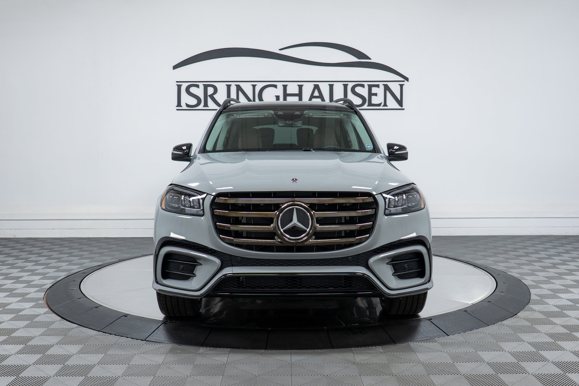 Used 2026 Mercedes-Benz GLS 450 4MATIC image 2