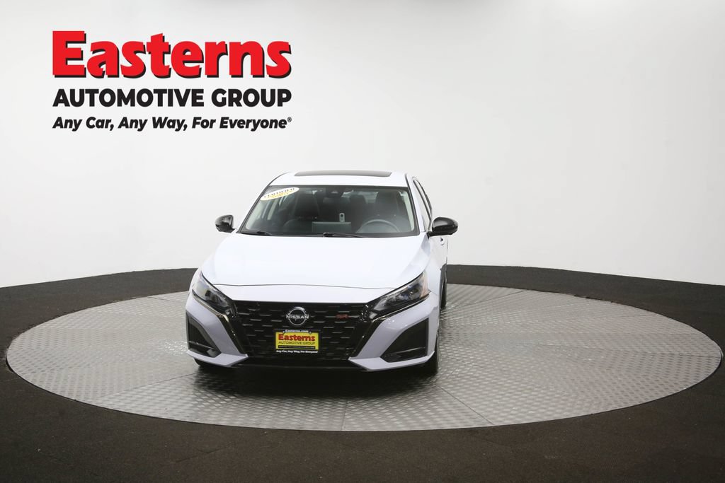 Used 2023 Nissan Altima 2.0 SR FWD image 53