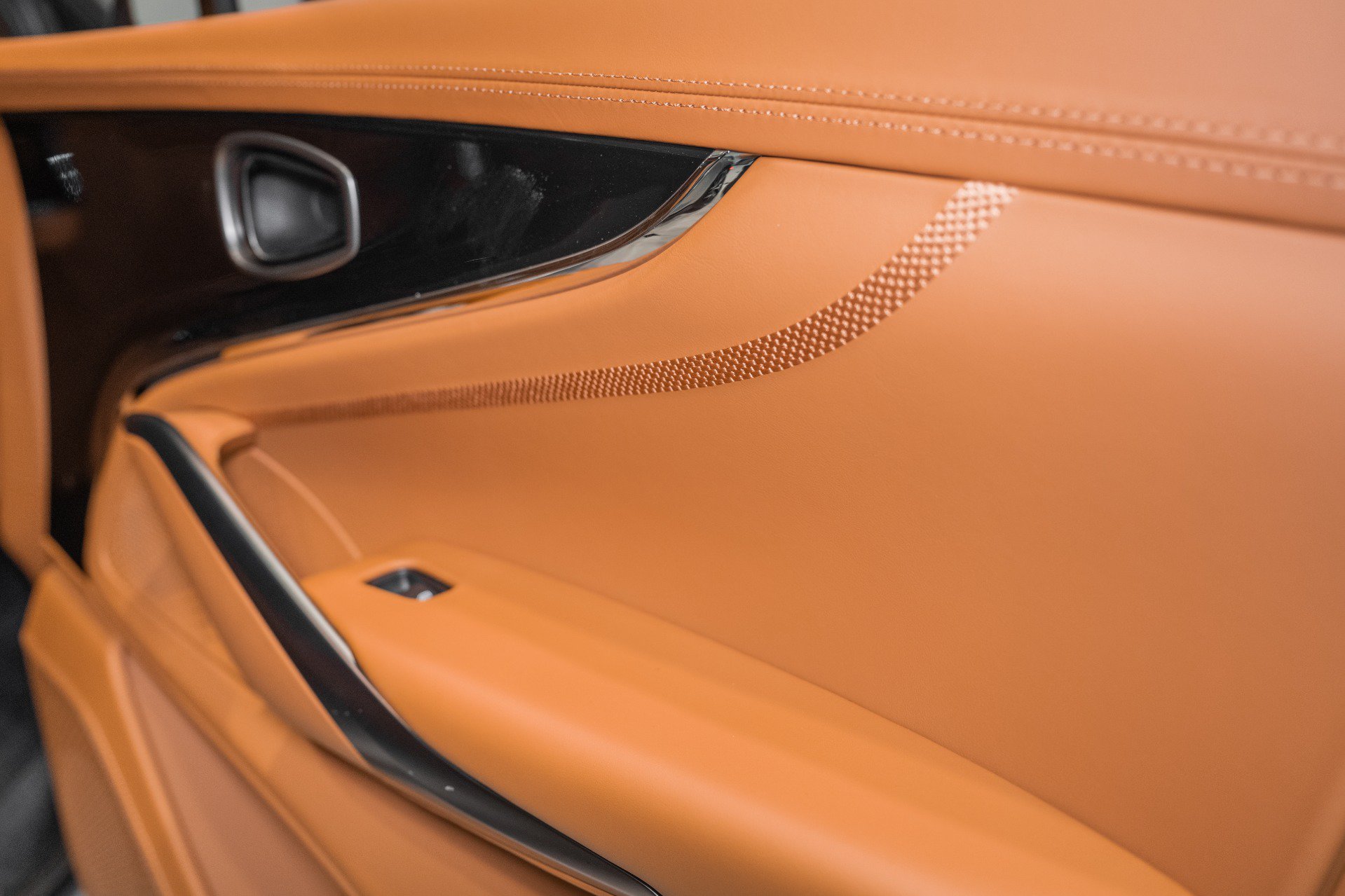 New 2026 Aston Martin DBX 707 AWD/4WD image 43