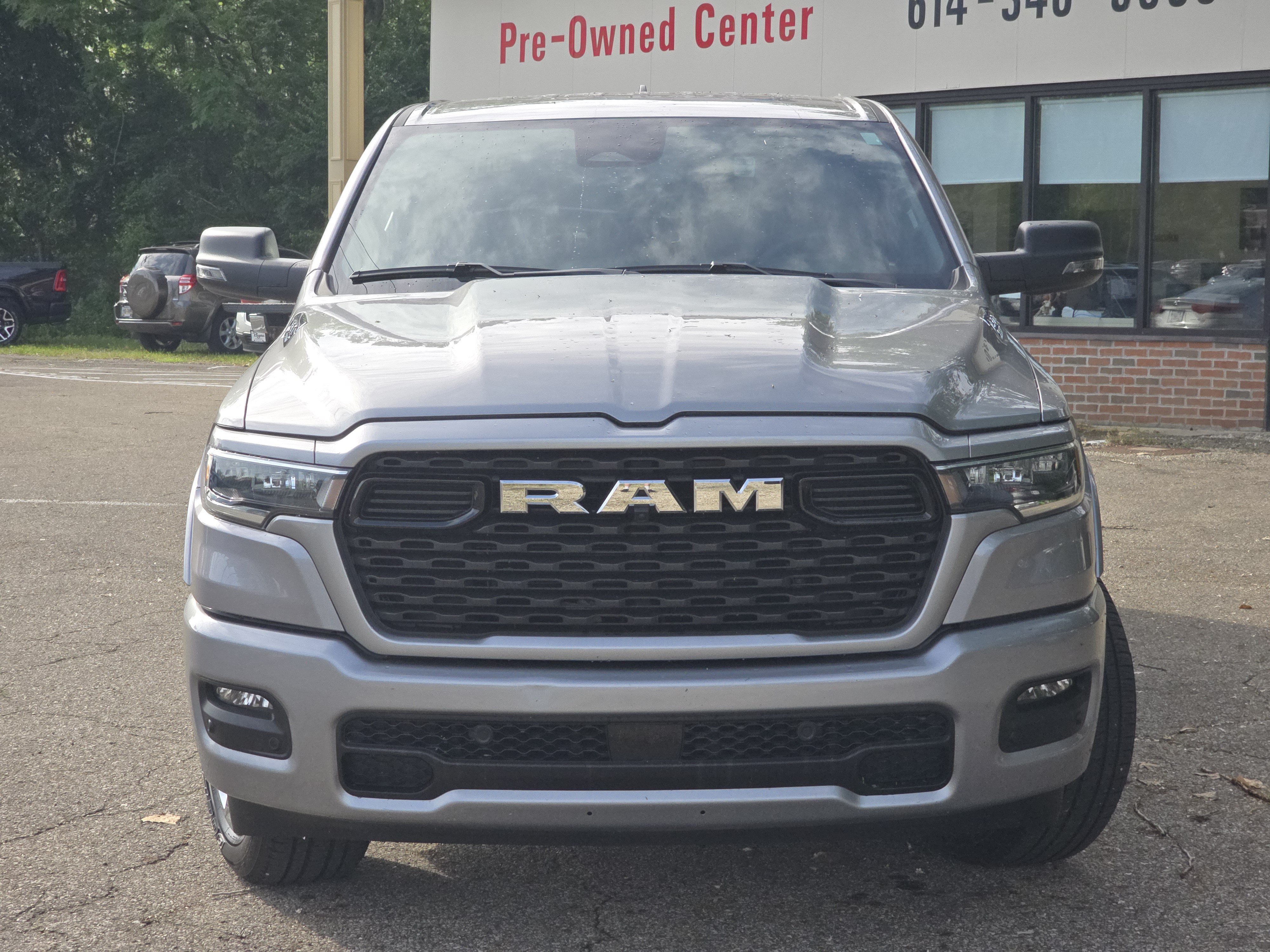 Used 2025 RAM 1500 Big Horn RWD image 2