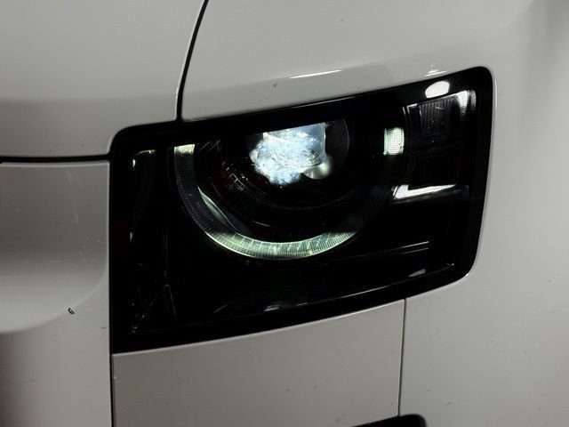 Used 2024 Land Rover Defender 110 S AWD/4WD image 14