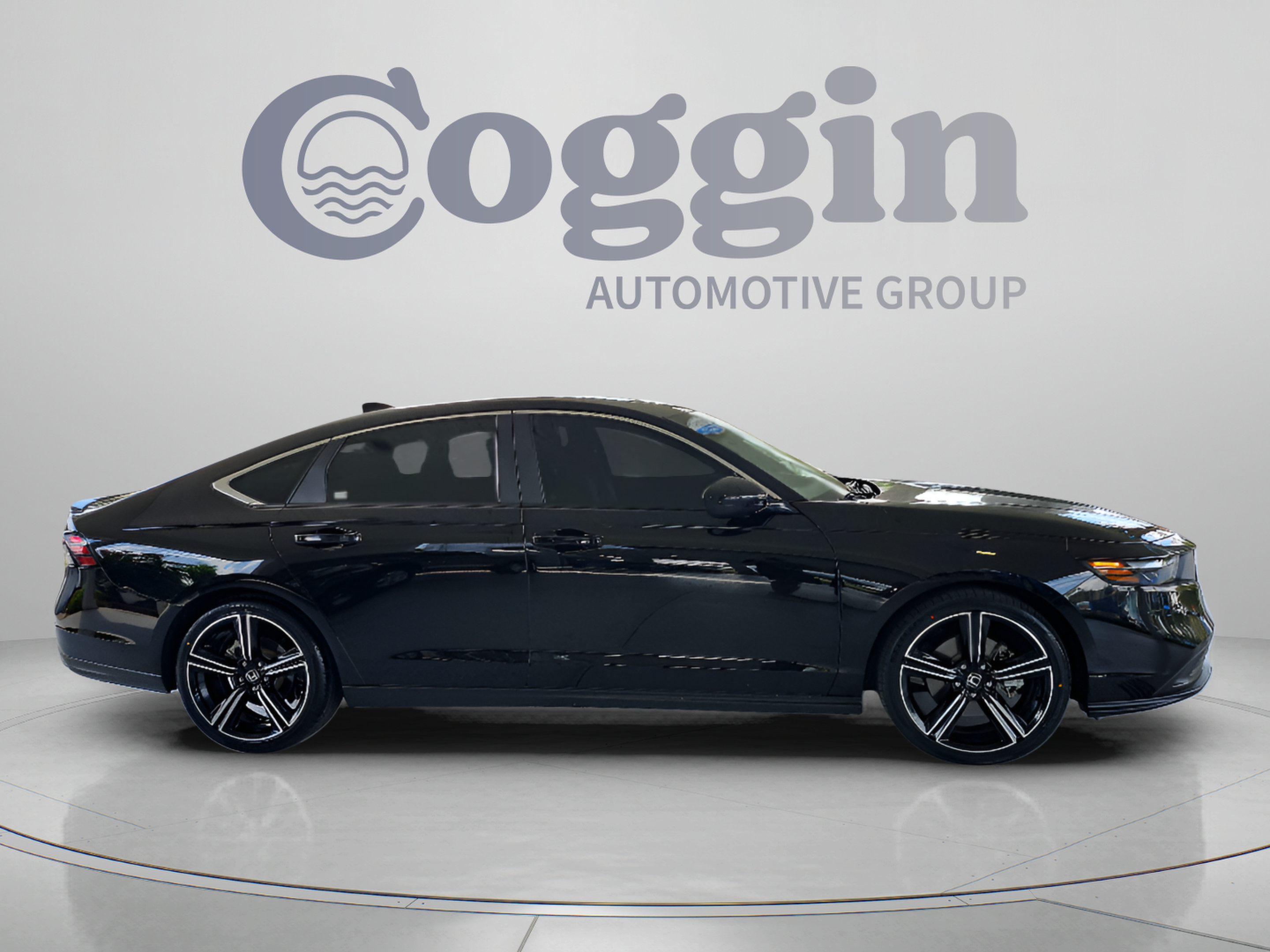 Used 2025 Honda Accord Sport image 6