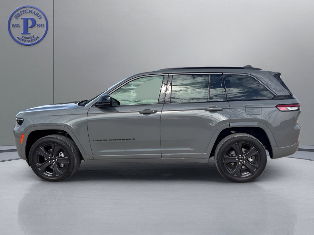 New 2027 Jeep Grand Cherokee Limited AWD/4WD image 4