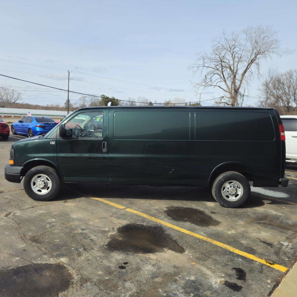Used 2008 Chevrolet Express 3500 Extended image 7