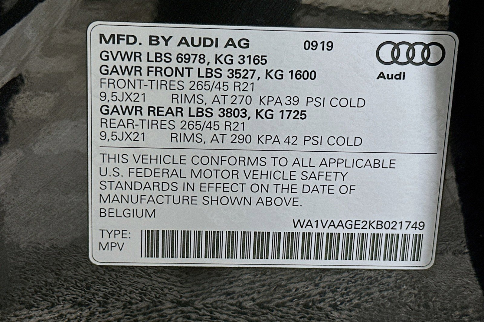 Used 2019 Audi e-tron Prestige w/ Prestige Package image 24