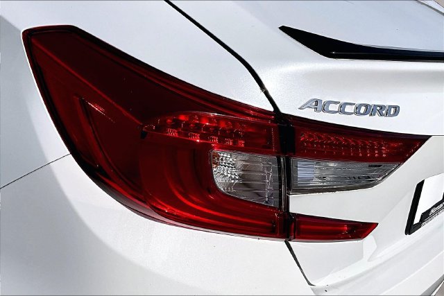 Used 2022 Honda Accord Sport image 22