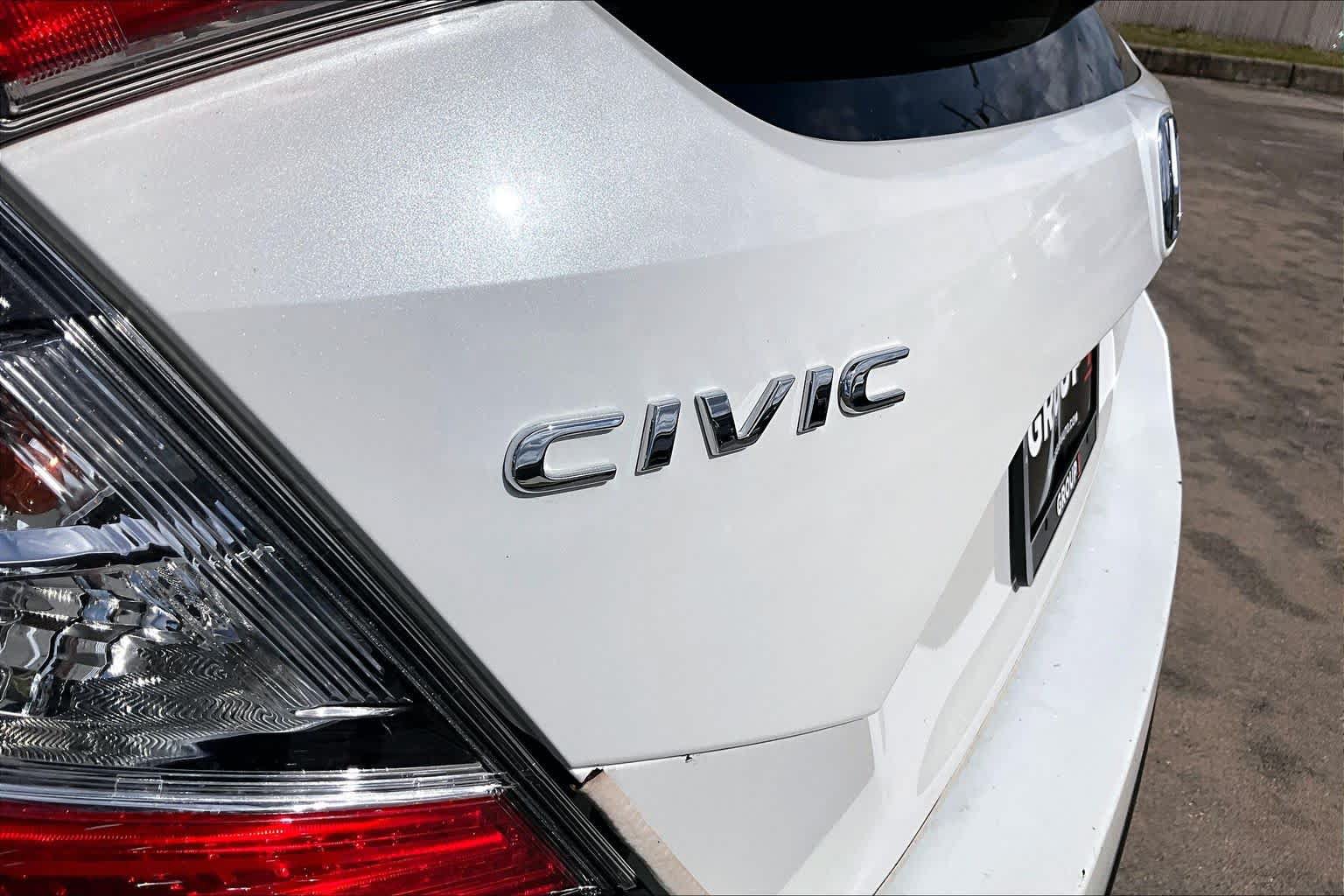 Used 2019 Honda Civic Sport image 29