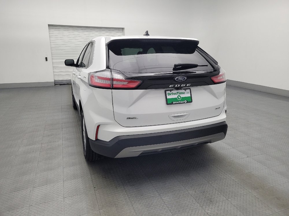 Used 2024 Ford Edge SEL image 6