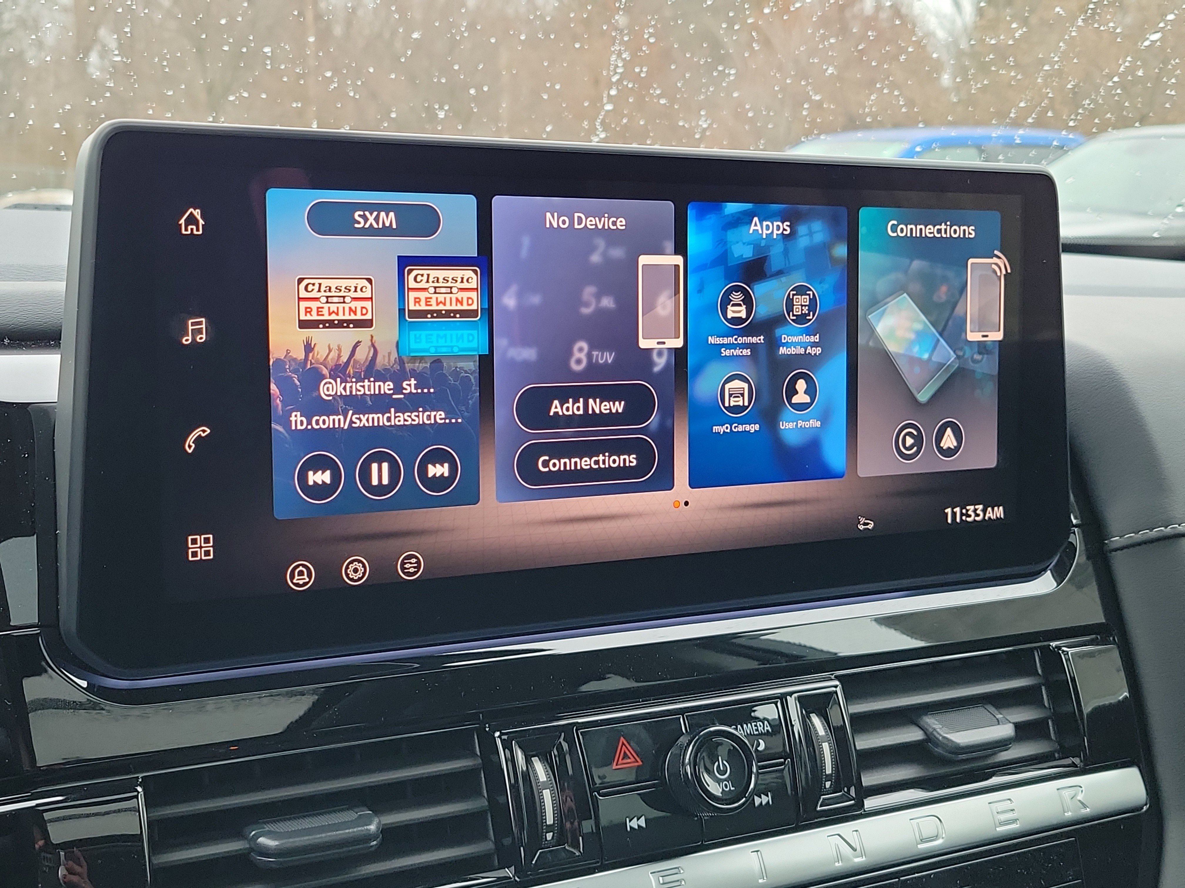 New 2026 Nissan Pathfinder SL w/ SL Premium Package image 18