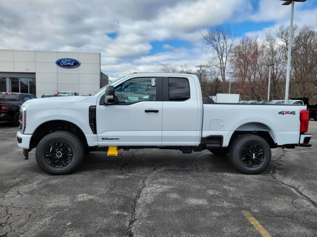 New 2026 Ford F250 4x4 SuperCab Super Duty image 2