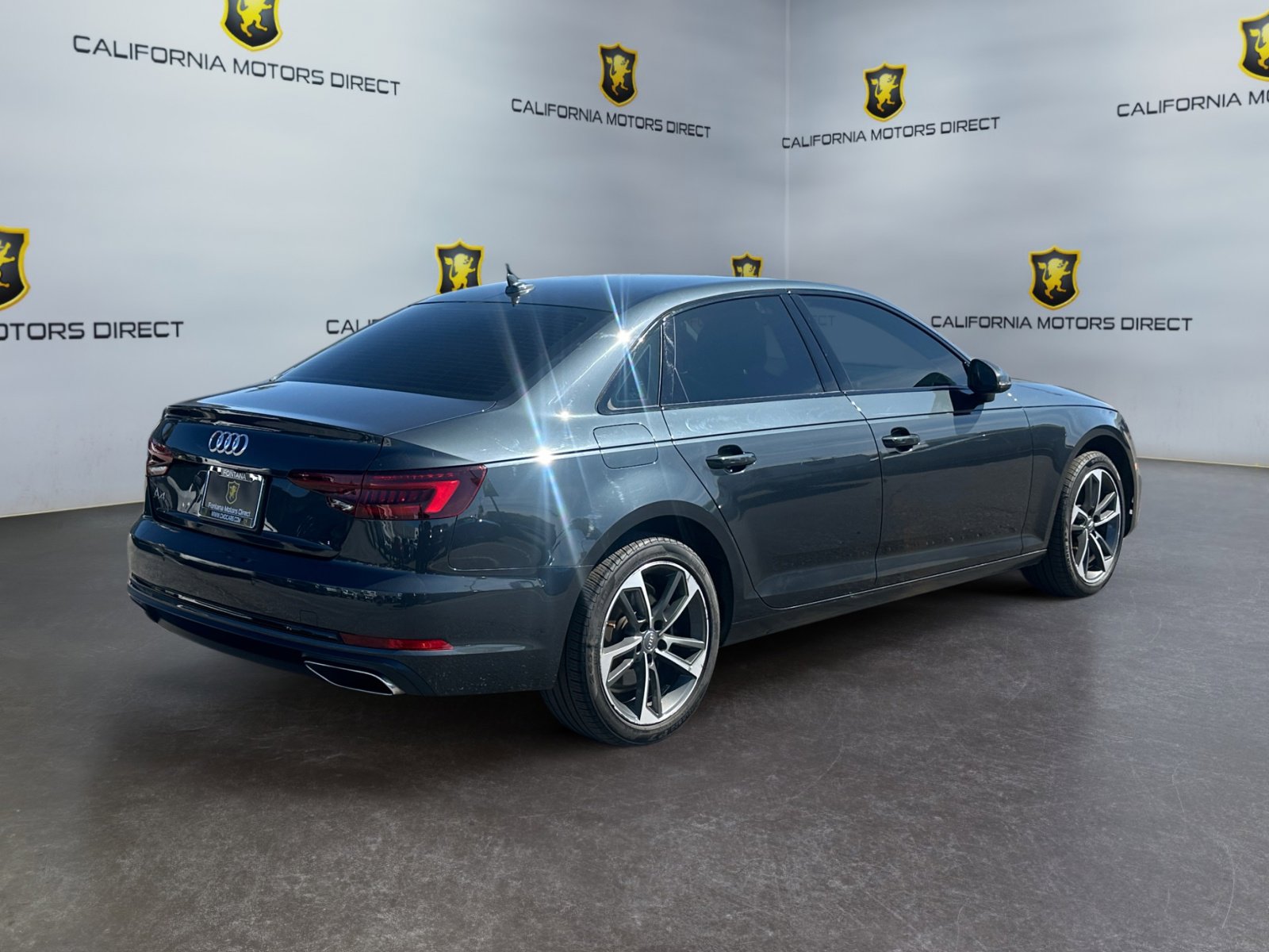 Used 2019 Audi A4 2.0T Premium image 5