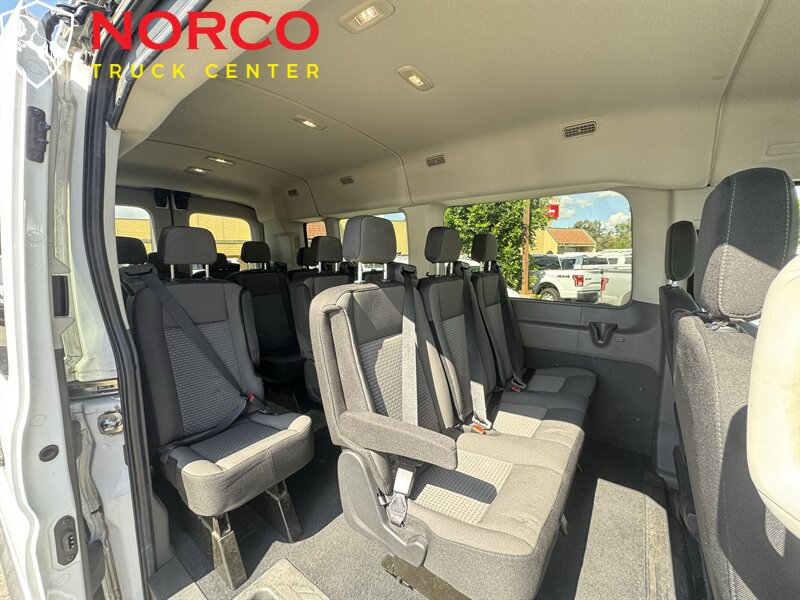 Used 2024 Ford Transit 350 XLT RWD image 3