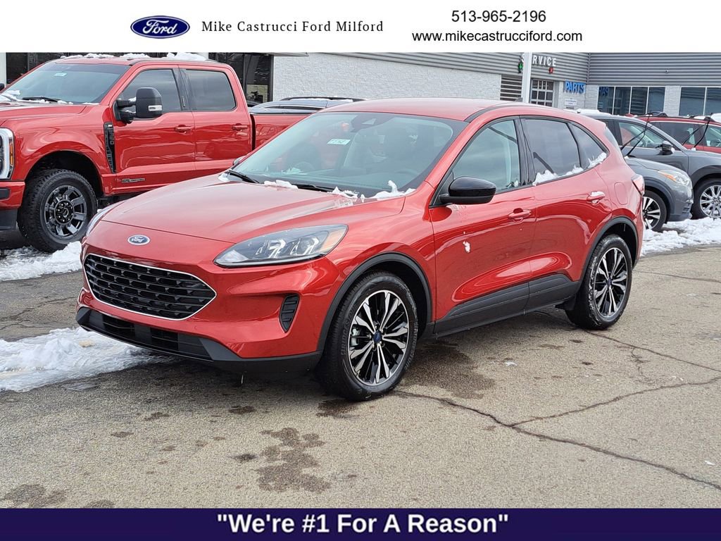 Certified 2022 Ford Escape SE w/ SE Sport Appearance Package